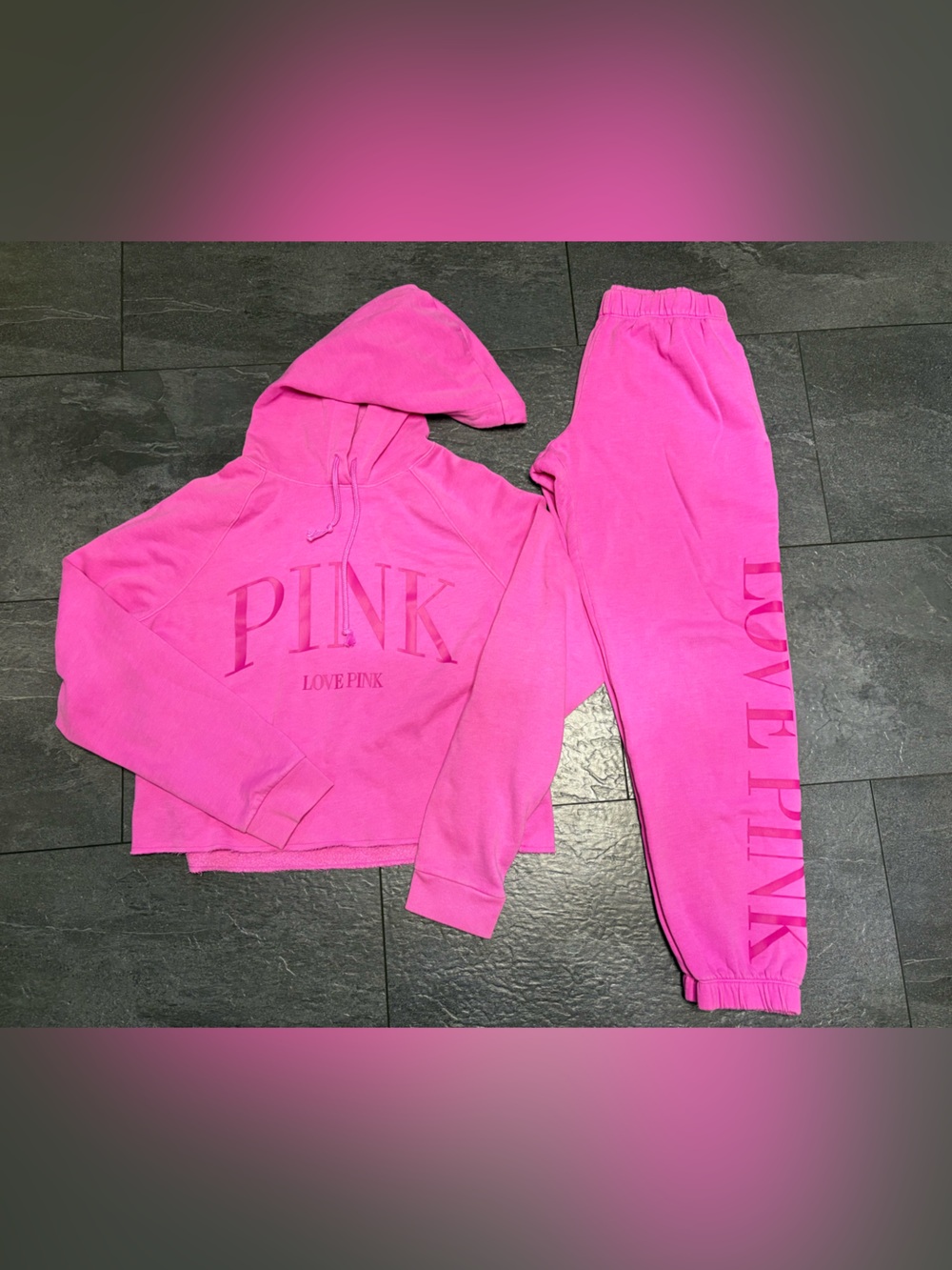 PINK Victoria's Secret Bright Pink cropped Hoodie & Jogger Set, M/L, NWOT